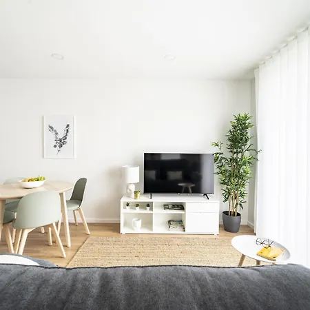 Forum By House And People 아파트 브라가